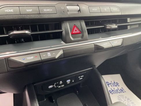 Certified 2025 Kia K4 EX FWD image 29