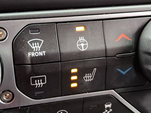 Certified 2023 Jeep Wrangler Sport S image 24