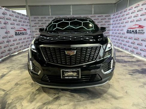 Used 2022 Cadillac XT5 Premium Luxury w/ Technology Package image 3
