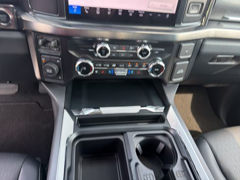 Used 2025 Ford F350 Lariat AWD/4WD image 13