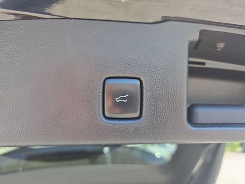 Certified 2023 Ford Escape ST-Line w/ Tech Pack #1 AWD/4WD image 9