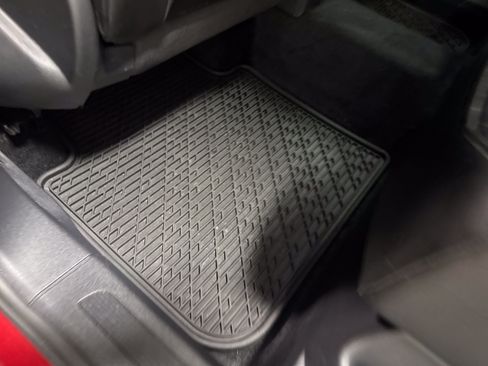 Certified 2021 Volkswagen Tiguan SE AWD/4WD image 33