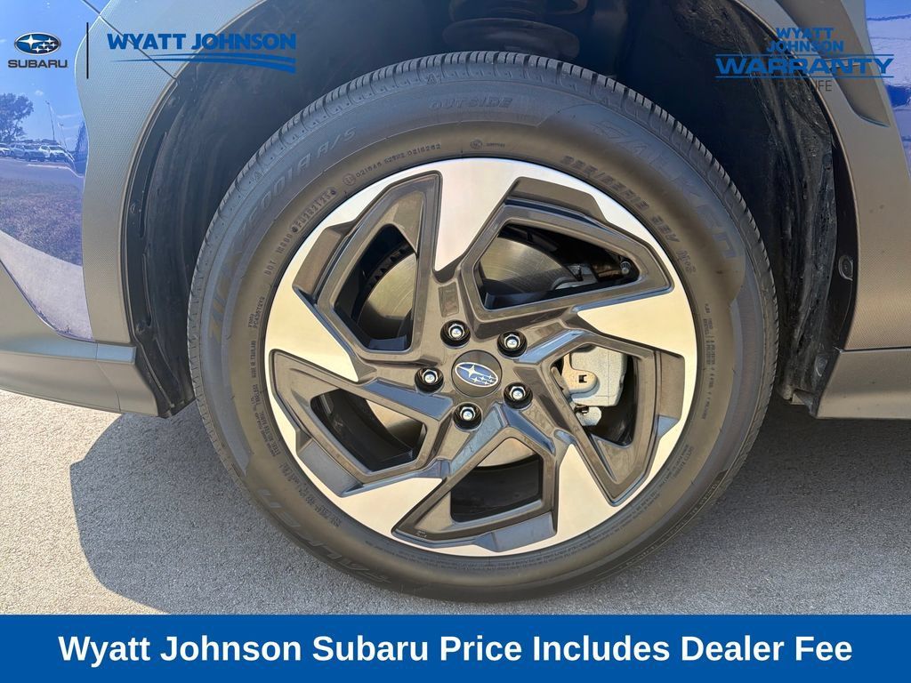 Used 2025 Subaru Crosstrek 2.5i Limited w/ Crosstrek Mirror Package AWD/4WD image 3