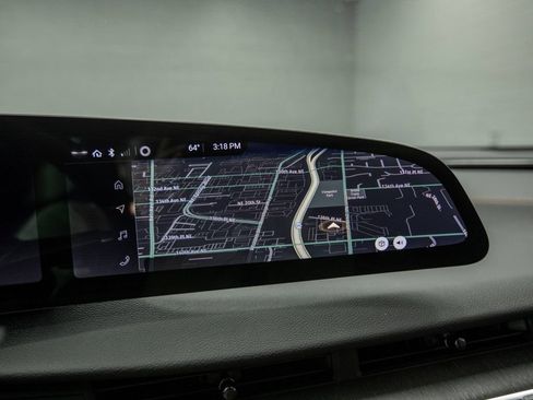 Used 2024 Lucid Air Touring AWD/4WD image 19