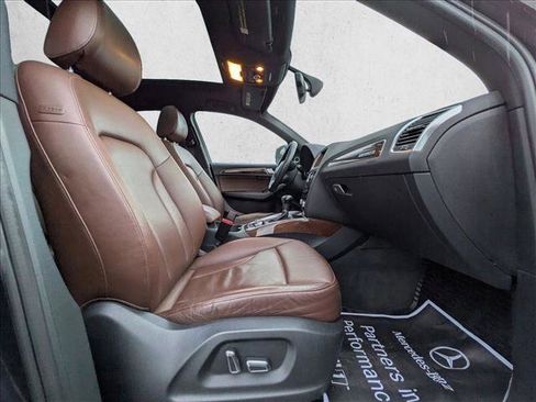 Used 2016 Audi Q5 2.0T Premium Plus w/ Technology Package image 23