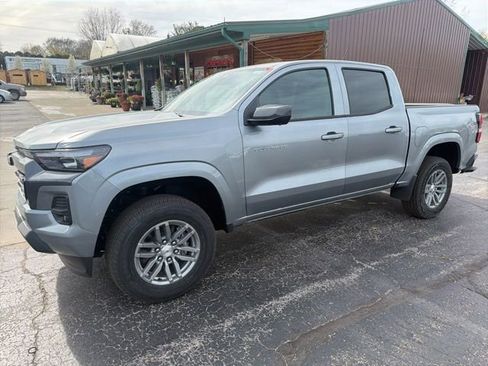 New 2026 Chevrolet Colorado LT w/ LT Convenience Package AWD/4WD image 7