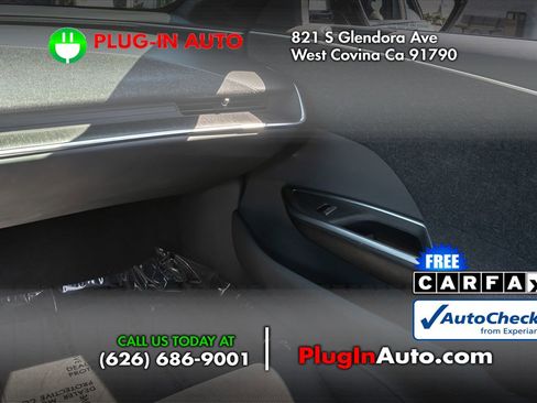Used 2024 Lucid Air Pure RWD image 16