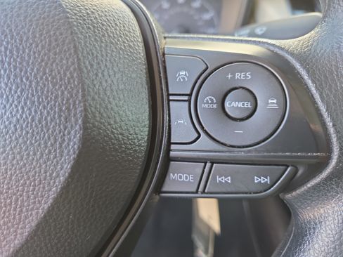 Certified 2025 Toyota Corolla LE FWD image 24