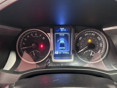 Certified 2023 Toyota Tacoma SR5 image 18