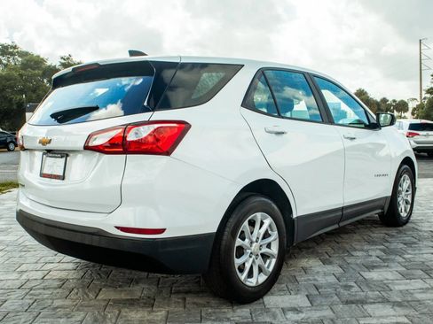 Used 2020 Chevrolet Equinox LS FWD image 7