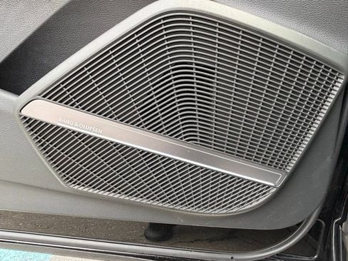 Used 2024 Audi SQ5 Premium Plus w/ Premium Plus Package image 12