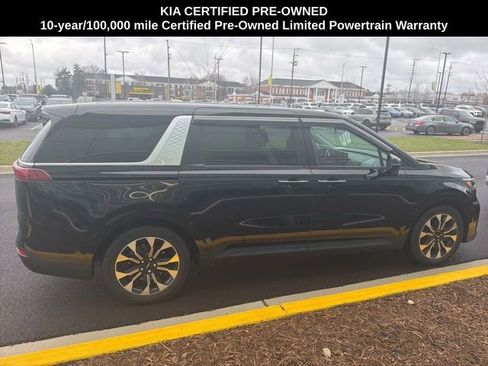 Certified 2024 Kia Carnival EX image 11