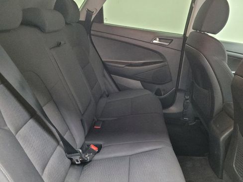 Used 2020 Hyundai Tucson SE image 19