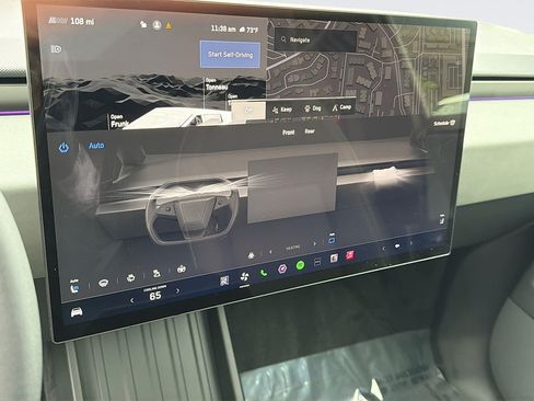 Used 2024 Tesla Cybertruck AWD Crew Cab image 11