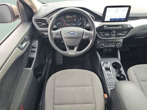 Used 2020 Ford Escape SE image 11