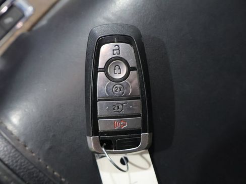 Used 2019 Ford Expedition Platinum AWD/4WD image 28