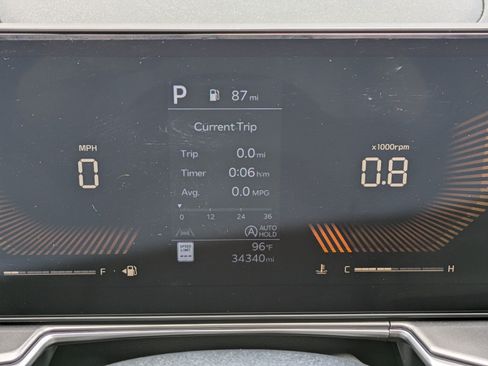 Certified 2024 Kia Sorento S w/ Panoramic Sunroof Package FWD image 23