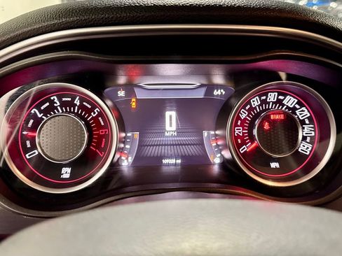 Used 2015 Dodge Challenger R/T w/ Quick Order Package 22B R/T image 13