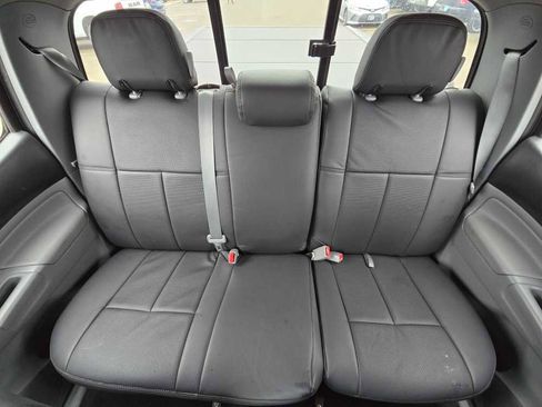 Used 2014 Toyota Tacoma 4x4 Double Cab w/ TRD Sport Package image 17