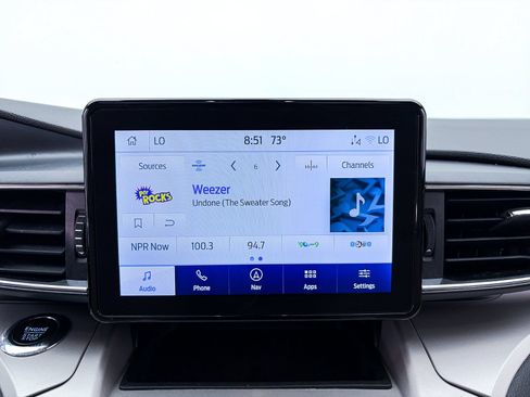 Used 2023 Ford Explorer XLT w/ Equipment Group 202A AWD/4WD image 20