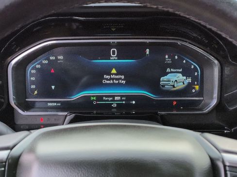 Used 2022 Chevrolet Silverado 1500 ZR2 w/ Technology Package image 21