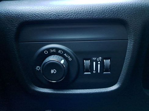 New 2025 Jeep Grand Cherokee L Limited w/ Luxury Tech Group II AWD/4WD image 25