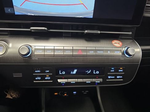 Used 2025 Hyundai Kona SEL AWD/4WD image 21