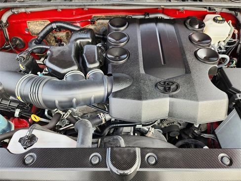 Certified 2024 Toyota 4Runner TRD Off-Road Premium image 21