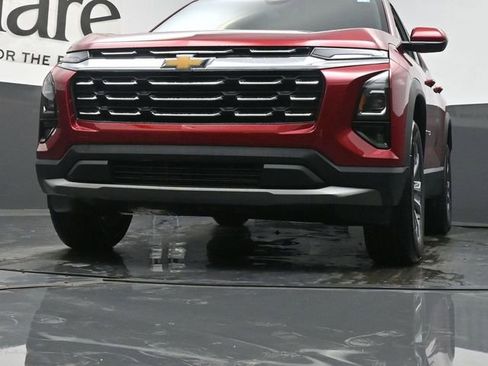 New 2026 Chevrolet Equinox LT image 34
