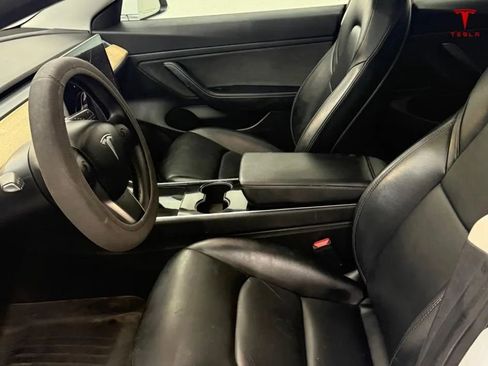 Used 2020 Tesla Model 3 Standard Range Plus image 10