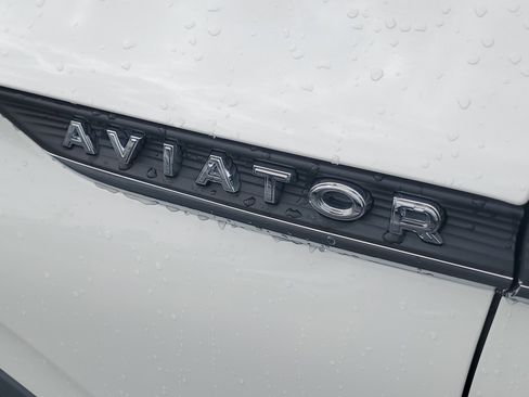 New 2026 Lincoln Aviator Reserve AWD/4WD image 7
