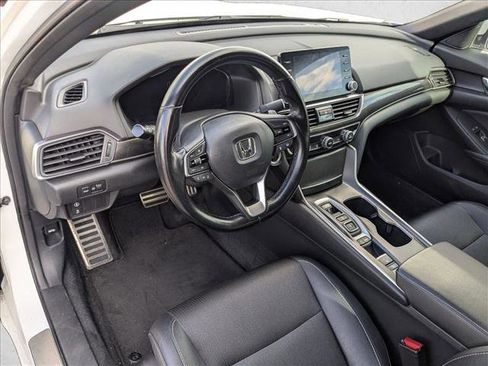Used 2020 Honda Accord Sport image 9