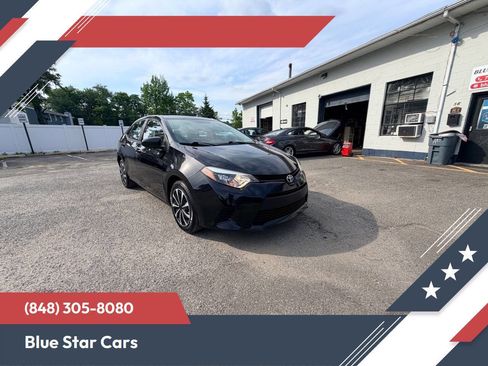 Used 2014 Toyota Corolla LE FWD image 1