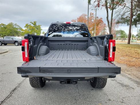 Used 2026 Ford F350 King Ranch w/ FX4 Off-Road Package image 10