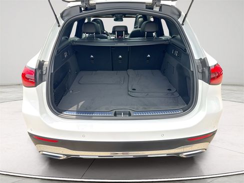 Certified 2025 Mercedes-Benz GLC 300 4MATIC image 22