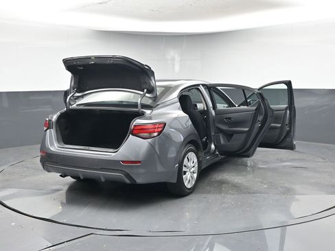 Used 2024 Nissan Sentra S image 55