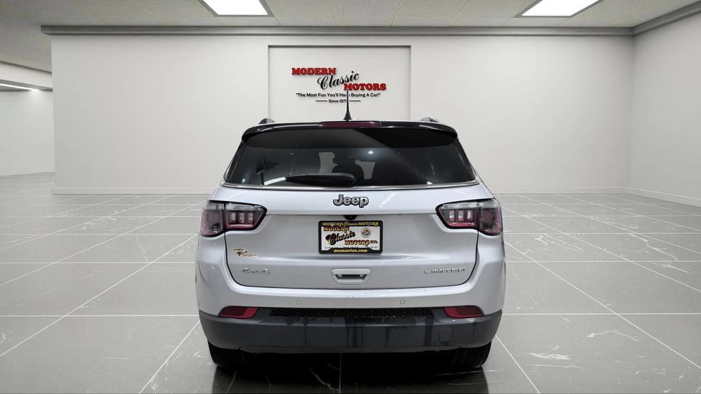 Used 2025 Jeep Compass Limited AWD/4WD image 6