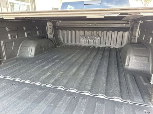 Used 2024 Chevrolet Silverado 1500 High Country w/ Technology Package AWD/4WD image 57
