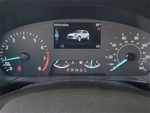 Used 2021 Ford Escape SE w/ SE Sport Appearance Package image 10