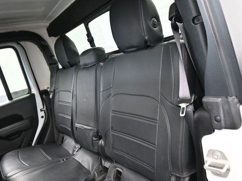 Used 2024 Jeep Gladiator Sport AWD/4WD image 27