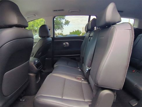 New 2026 Hyundai Ioniq 9 SEL image 17