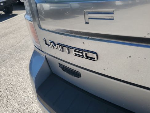 Used 2018 Ford Flex Limited image 9