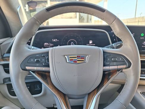 Certified 2024 Cadillac Escalade Sport Platinum image 19
