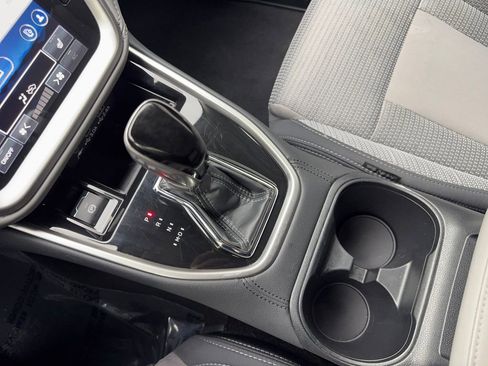 Used 2025 Subaru Outback Premium image 67