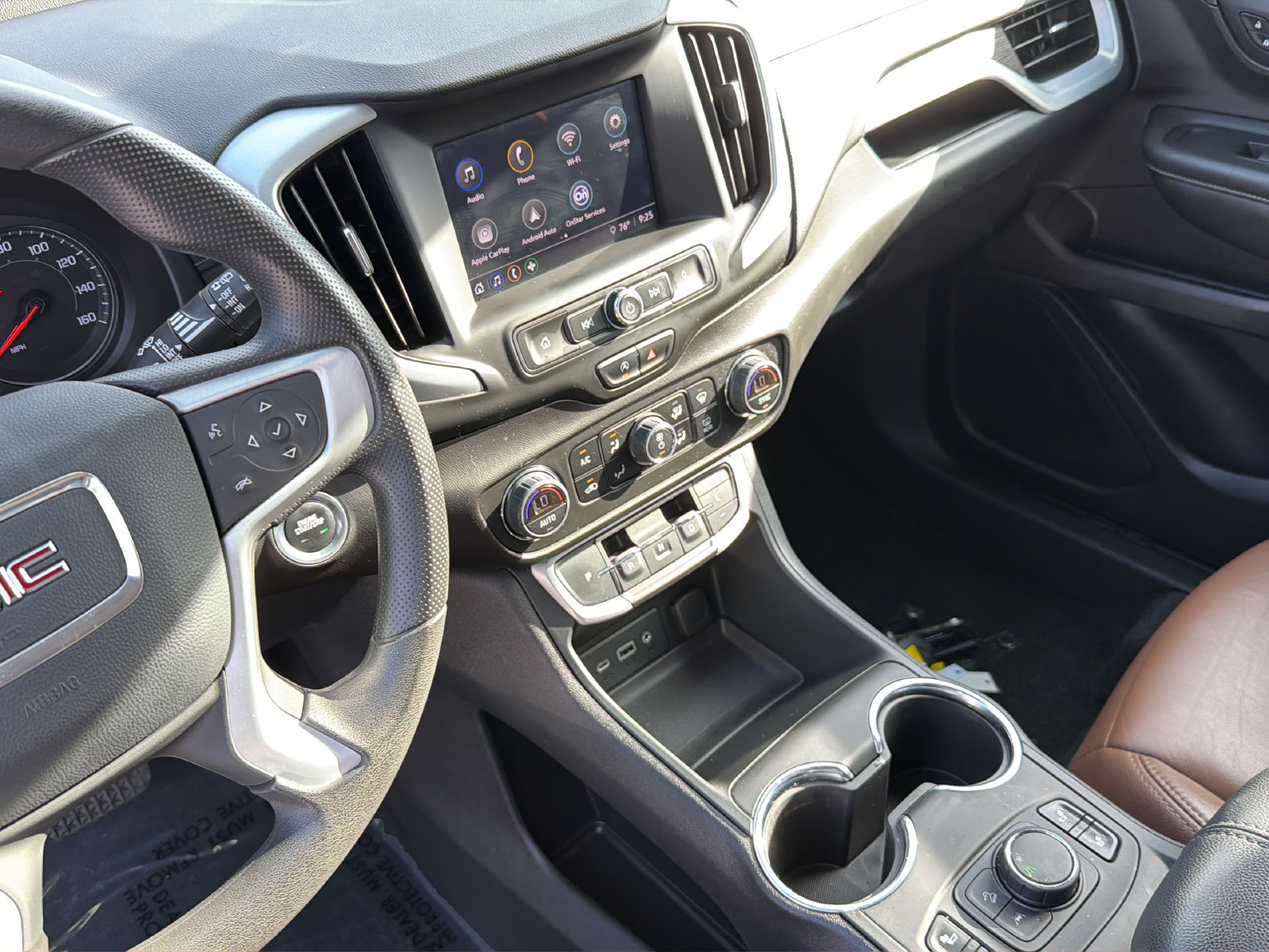 Used 2023 GMC Terrain SLE w/ Driver Convenience Package FWD image 23