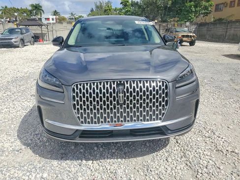 Used 2025 Lincoln Corsair FWD image 5