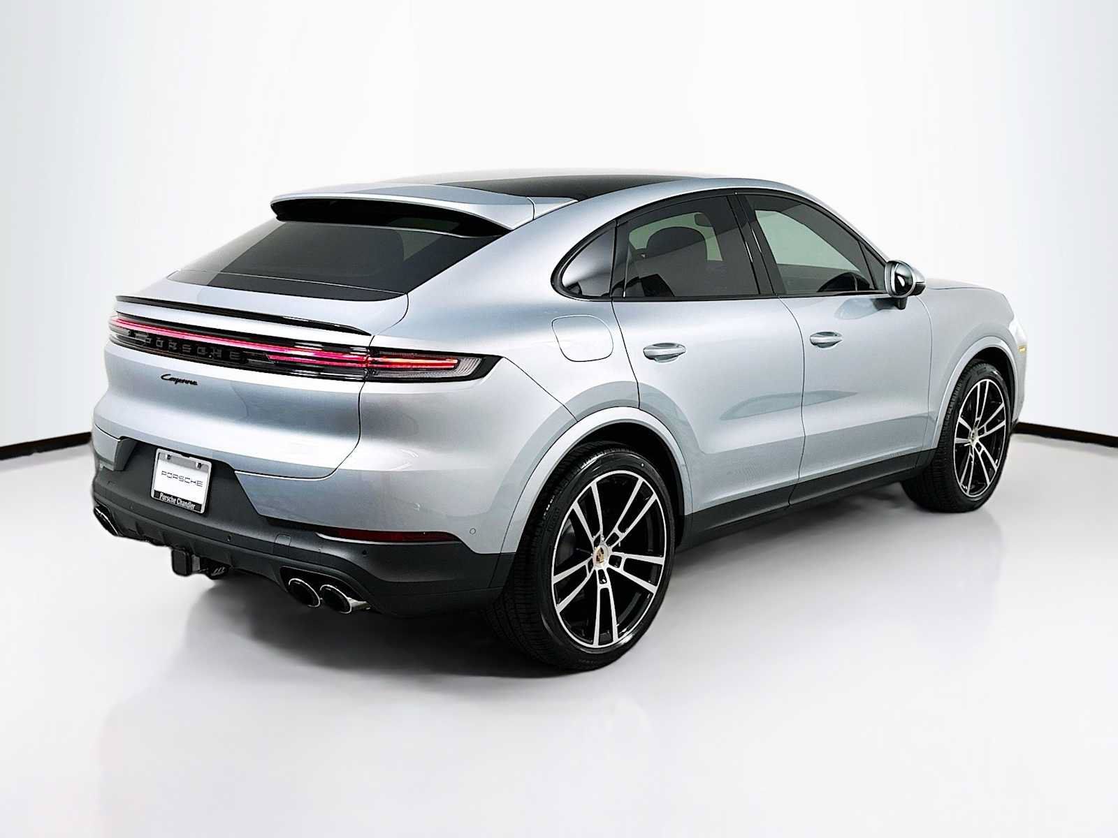 Used 2026 Porsche Cayenne Coupe AWD/4WD image 9