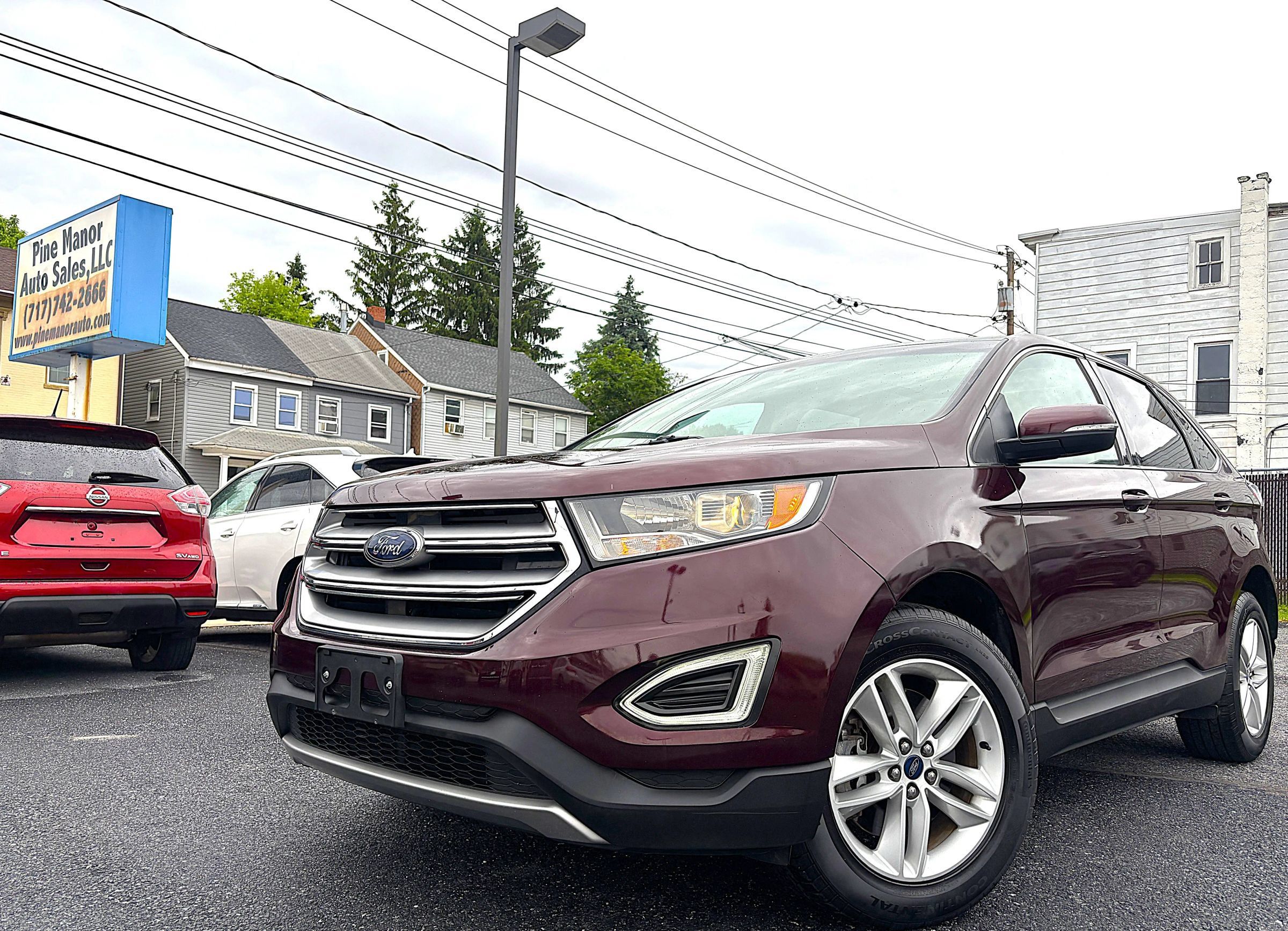 Used 2017 Ford Edge SEL w/ Equipment Group 201A AWD/4WD image 1