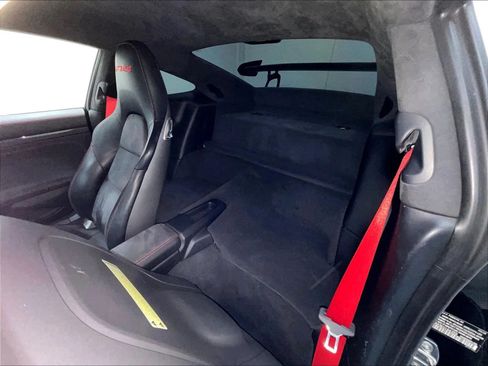 Used 2019 Porsche 911 GT3 RS RWD image 13