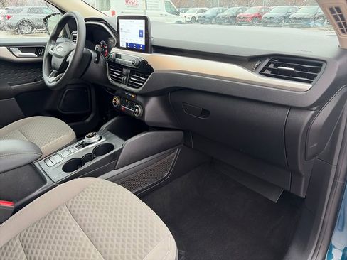Used 2020 Ford Escape SE image 10